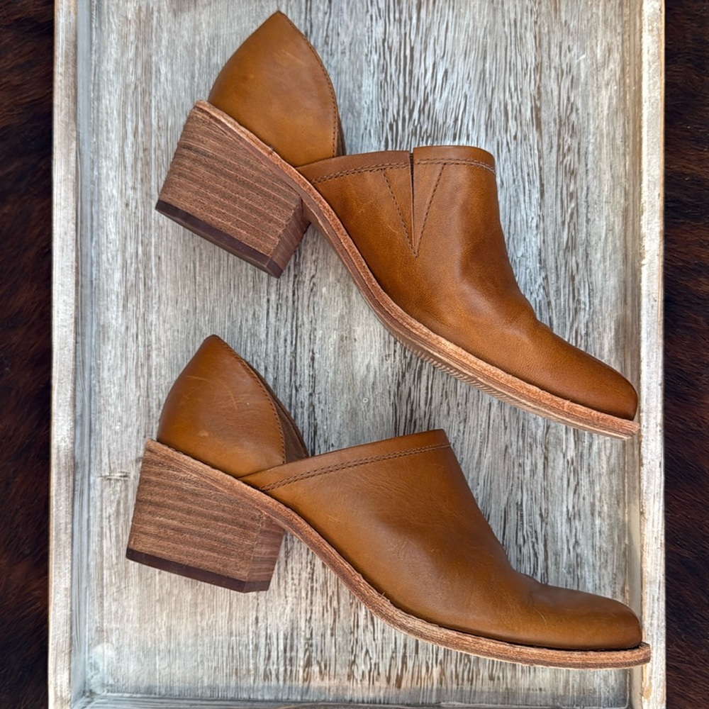 Madewell The Brady Low Cut Mules
